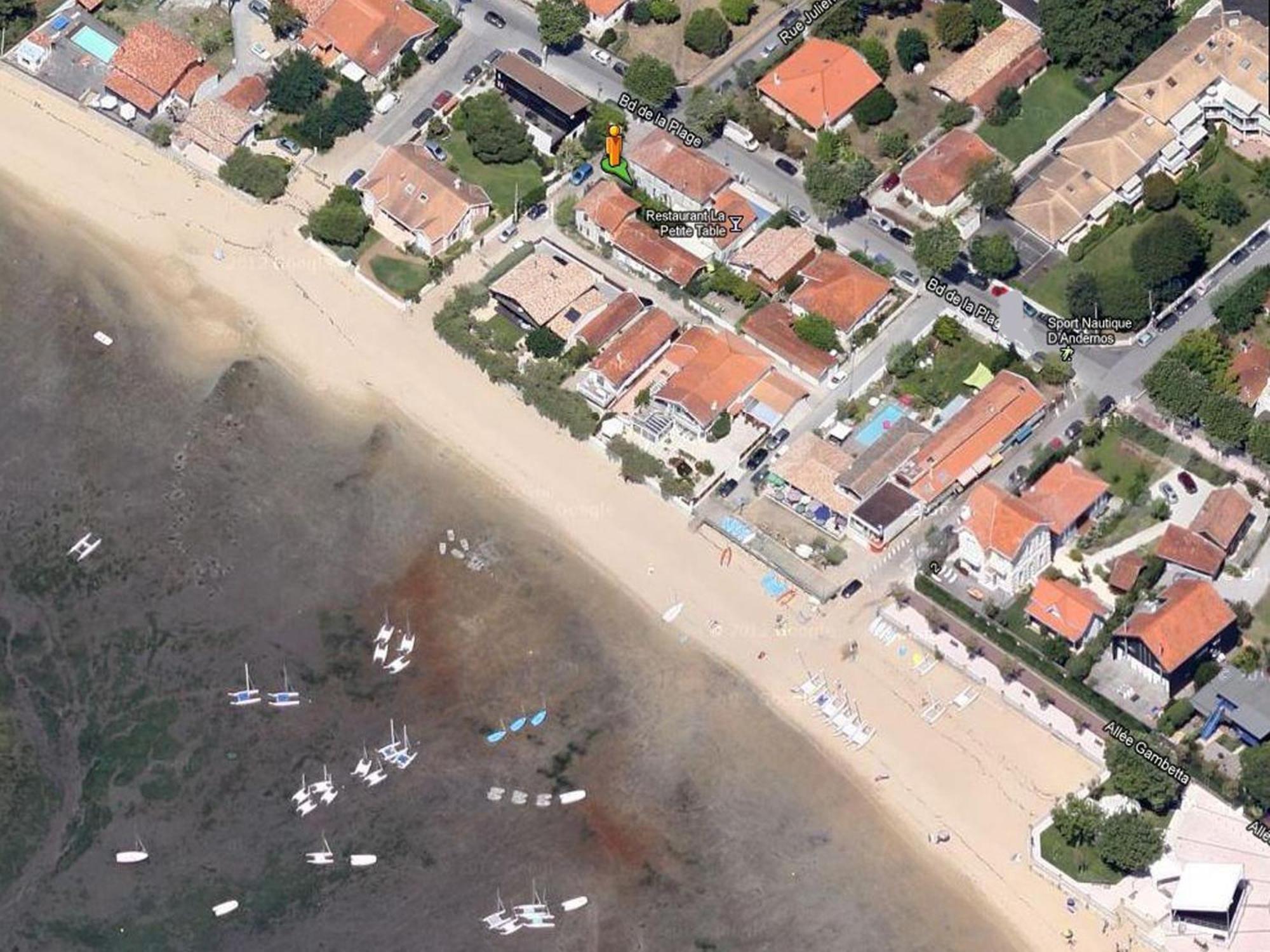 Les Flots Bleus Apartamento Andernos-les-Bains Exterior foto